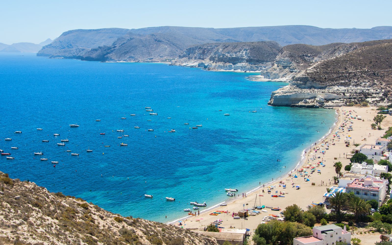 Almería. Cabo de Gata. Zona Carboneras. Playas paradisíacas.