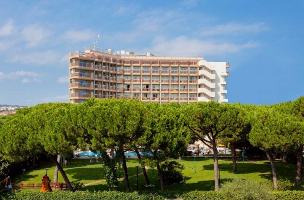 Hotel Beverly Park located in Blanes, Costa Brava